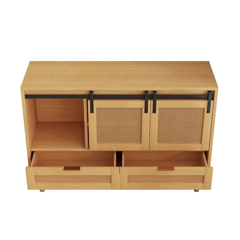 Mobile contenitore con anta scorrevole stile fienile e dettagli in rattan