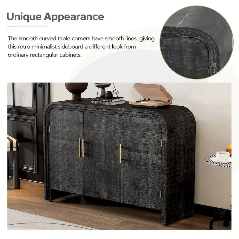 Credenza in impiallacciatura di legno curvato con maniglie dorate e ripiani regolabili
